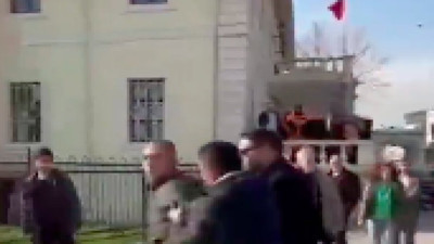 Ramazan ayının ilk 'oruç' kavgası İstanbul Fatih'ten: Bu sefer oruç tutmayan kadınlar saldırdı