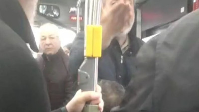 İETT'de 'kapıyı erken kapattın' tartışması: Yolcuyu tehdit etti