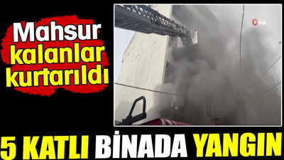 Flaş..Flaş... Esenyurt'ta 5 katlı binada yangın! İçeride mahsur kalanlar kurtarıldı