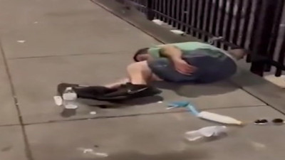 ABD'de sokaklarda görüntülenen madde bağımlıları akıllara zombi filmlerini getirdi