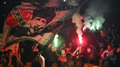 Karşıyakalı taraftarlar Türkiye'de bir ilke imza attı. Böylesi görülmedi