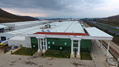 Türkiye'nin en büyüğü iflasın pençesinde. Çalışanları batarsak korkusu sardı