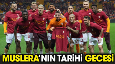 Muslera'nın tarihi gecesi. Tüm takım destek verdi