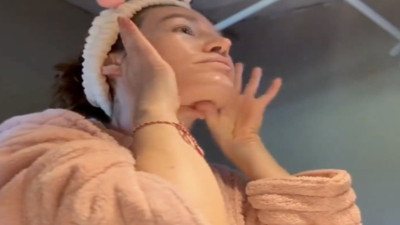 Oruç tutan Hristiyan genç kadın sosyal medyada gündem oldu