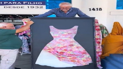 Manifaturacının sattığı kumaşları gösterme yöntemi beğeni topladı