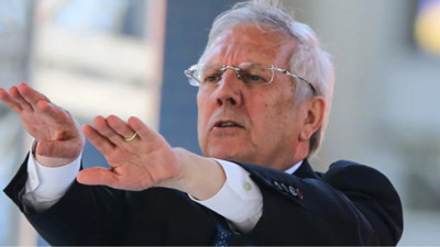 Aziz Yıldırım 'Derhal A Takımı sahaya sürün'