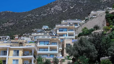 Lüks villalar bayram etti