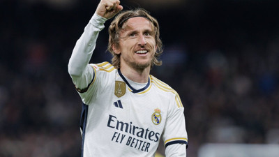 Modric'i transfer etmek için gazeteye ilan verdiler. Başkan gözünü kararttı