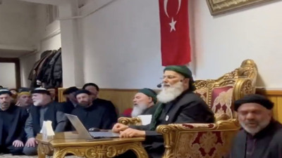 Vakıfta çekilen zikir videosu sosyal medyada gündem oldu