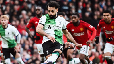 Liverpool Manchester kapıştı Arsenal havalara uçtu