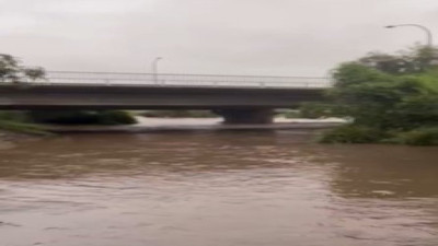 Avusturalya’da sel vurdu: 152 kişi kurtarıldı