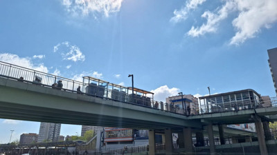 O eski halinden eser yok şimdi. Efsane durak yalnızlar rıhtımını oynuyor