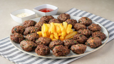 Tadına doyulmaz anne köftesi nasıl yapılır?