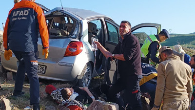 Muş’ta otomobil takla attı: 4 yaralı