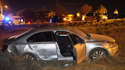 Sollamaya çalıştığı otomobile çarptı. 1 ölü 1 yaralı