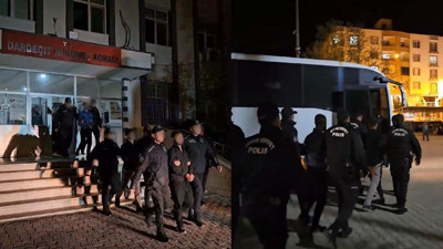 Mardin’de iki grup birbirine girdi! Ortalık savaş alanına döndü: 4 yaralı