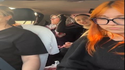 Kuşak farkının müzik zevkine olan etkisi izleyenleri güldürdü