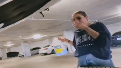 Motor yağı yerine cam suyu koyan kadın hatasının geç fark etti