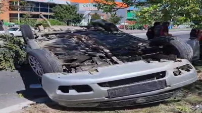 Niğde’de otomobil takla attı: 2 yaralı