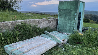 Piknik yapan gençlerin üzerine beton blok düştü