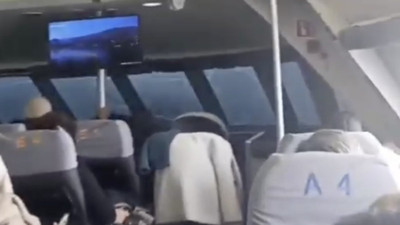 Deniz otobüsünde fırtınalı hava sebebiyle yaşanan zor anlar