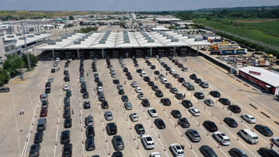 Ramazan Bayramı'nda sınırlardan 838 bin kişi giriş çıkış yaptı