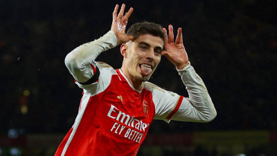 Arsenal Chelsea'yi bozguna uğrattı. Londra derbisinde tarihi skor