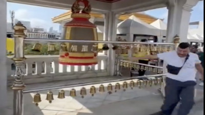 Tayland'da hava atmak için video çekmek isterken düştü güldüren videosuyla viral oldu