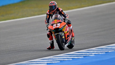 Deniz Öncü direnemedi