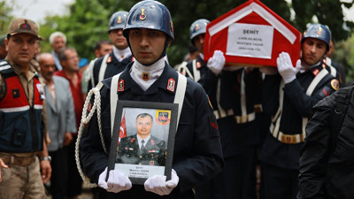 Şehide son veda! Memleketinde son yolculuğuna uğurlandı