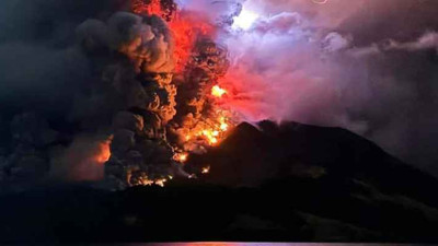 Yanardağ patlaması 10.000 kişiyi göçe zorladı