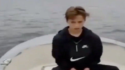 Yaşlı kadına saldıran alkollü gençlere hayatlarının dersini verdiler