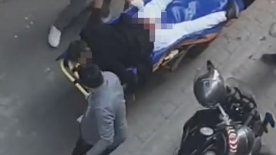 Bursa'da genç kız sevgilisini bıçakladı