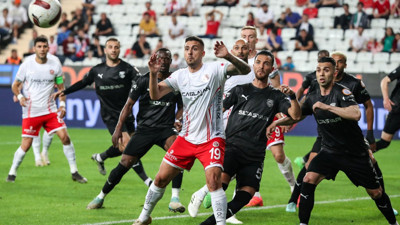 Pendik Antalya'da kazandı ortalık karıştı