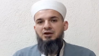 Diş ağrısı çekenlere namaz reçetesi yazan hoca tepki topladı