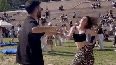 Melis Sezen'in dans performansı olay oldu