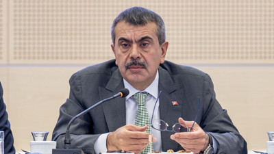 Bakan Tekin’den öğretmenlerle ilgili açıklama