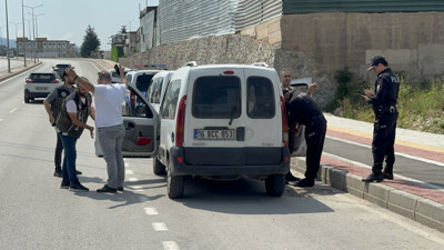 'Şirin dede'yi polis bastı. Sakalından utan
