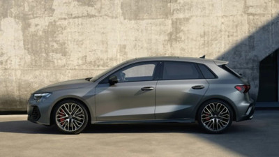 Virajların efendisine titanyum egzoz