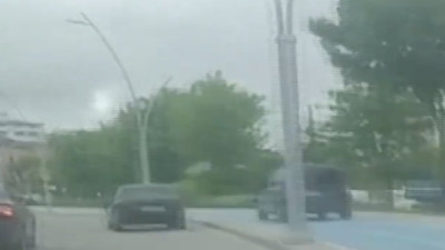 İstanbul Arnavutköy'de bisiklet yoluna araç kullanan sürücüye ceza