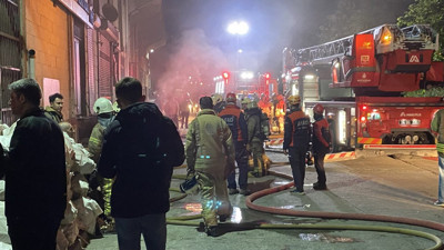Başakşehir’de mobilya atölyesinde yangın paniği