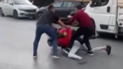 Kuryeye bıçaklı saldırı