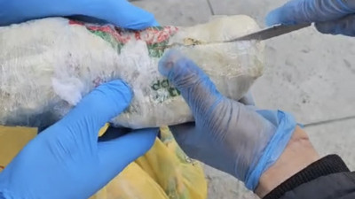 Meyve suyu kutusundan uyuşturucu çıktı