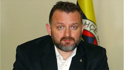 Selahattin Baki'den Dursun Özbek'e: Biz yarı yaşımızdaki siyasetçilere yanağımızı okşatmıyoruz