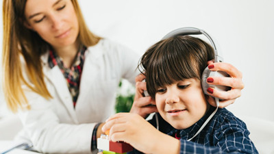 Çocuğum işitiyor mu? Diye soranlara uzmanlardan uyarılar