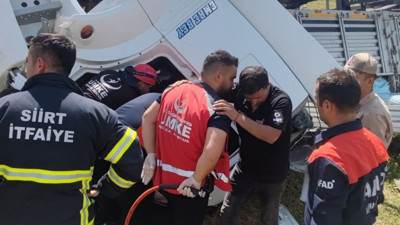 Kontrolden çıkan tır şarampole yuvarlandı. 1 ölü 1 yaralı