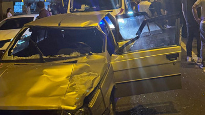 Diyarbakır’da bir otomobil 18 yaşındaki genç kıza çarptı