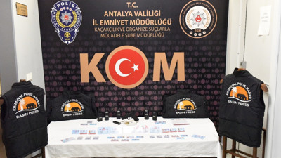 Sahte basın kartı ile 600 Bin TL dolandırdılar