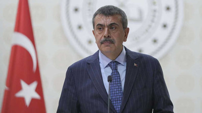 Bakan Tekin'den 'yeni müfredat' eleştirilerine yanıt
