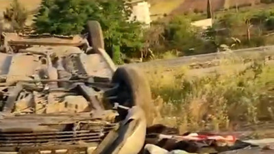 Düğün konvoyundaki otomobil takla attı: 2 yaralı